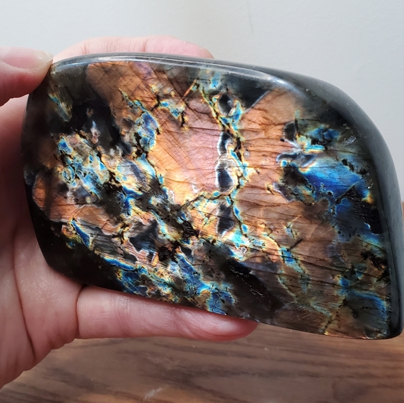 Labradorite Crystal Freeform 1.59 pounds - Picture 13 of 16